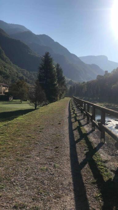Valdastico Casetta In Sasso Con Giardino Pedemonte Esterno foto